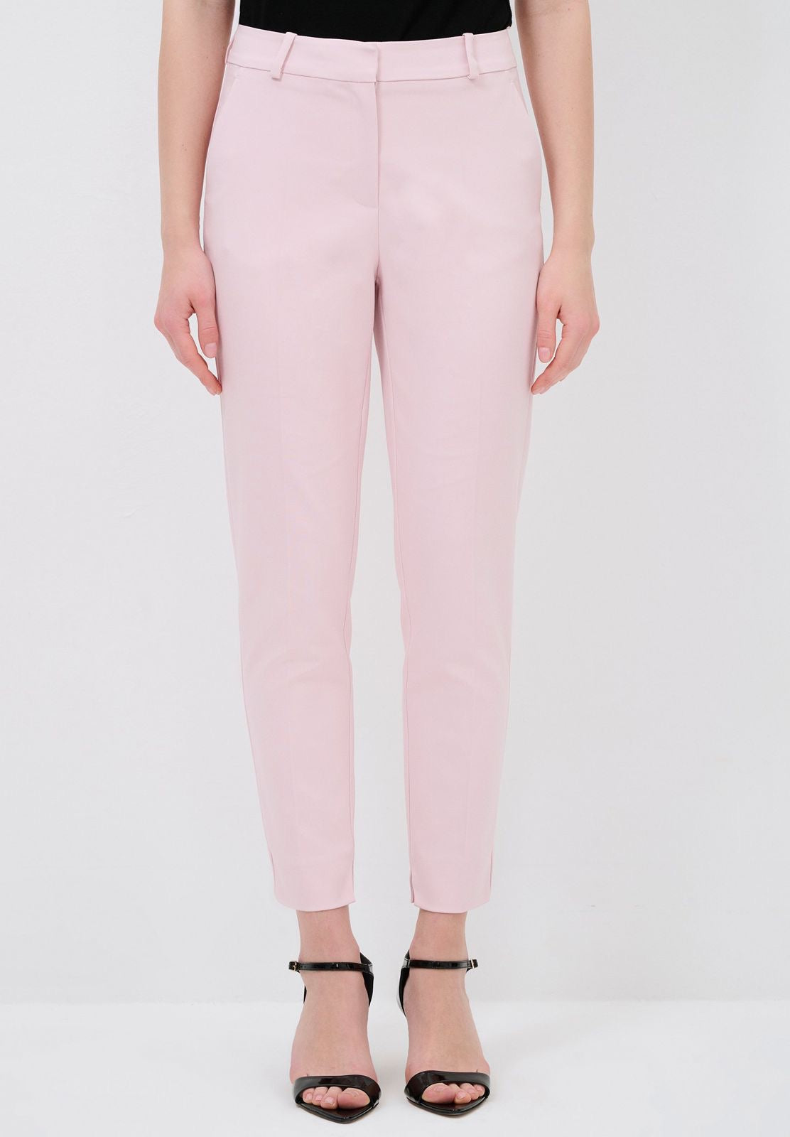 Pantalón rosado H&M con etiqueta