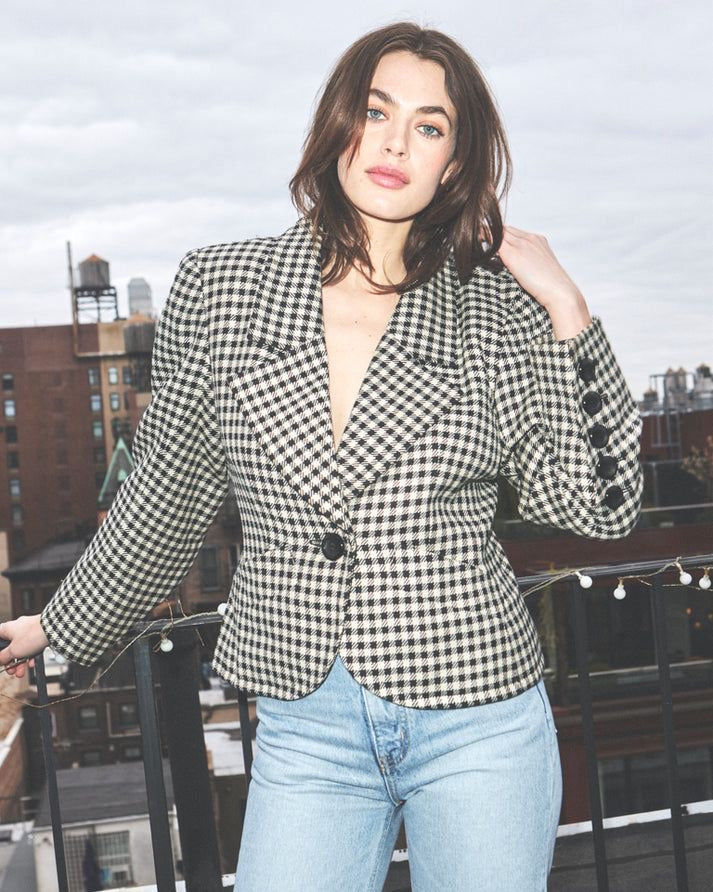 Blazer corto de lana con un solo botón, estilo Rive Gauche, Estampado de cuadros negros con silueta favorecedora