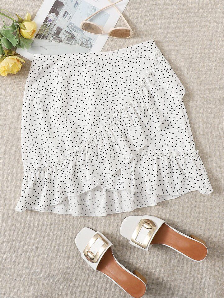 Mini falda blanca con lunares y volantes – Coqueta, fresca y chic