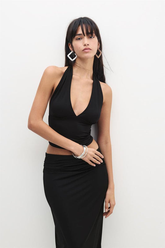 Blusa escotada