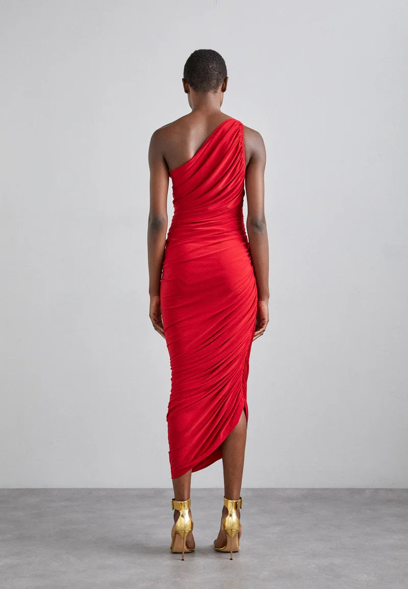 Vestido elegante pegado