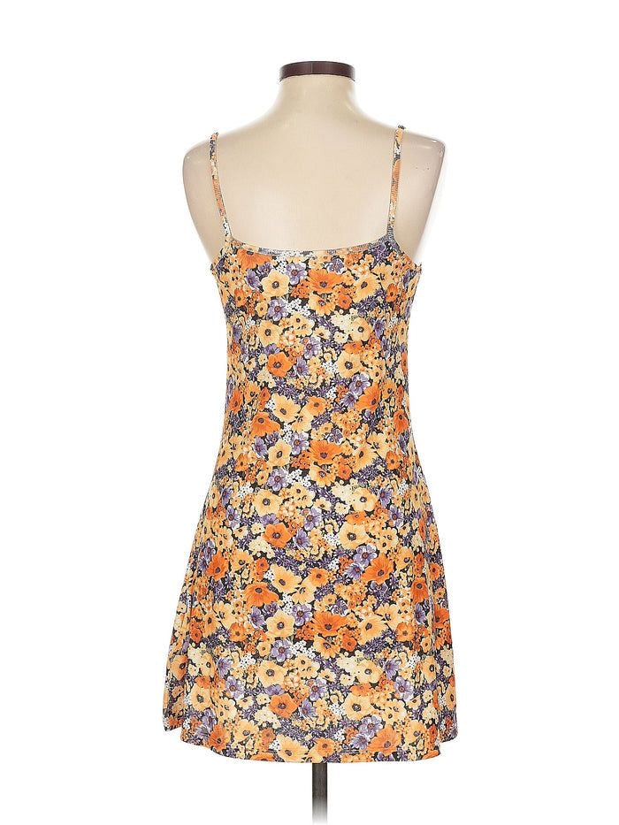 vestido floral hym naranja con morado básico pegado