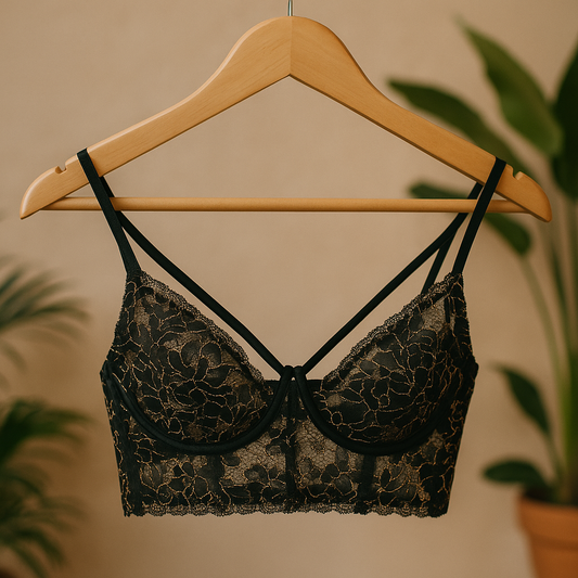 Bra con detalles dorado, Asos