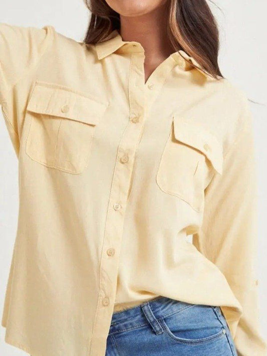 Camisa Amarilla Suelta – Estilo relajado con luz propia ☀️