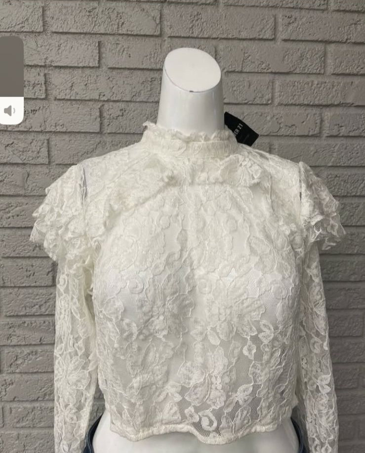 Crop Encaje Royal – Romántico y atrevido 💎🤍