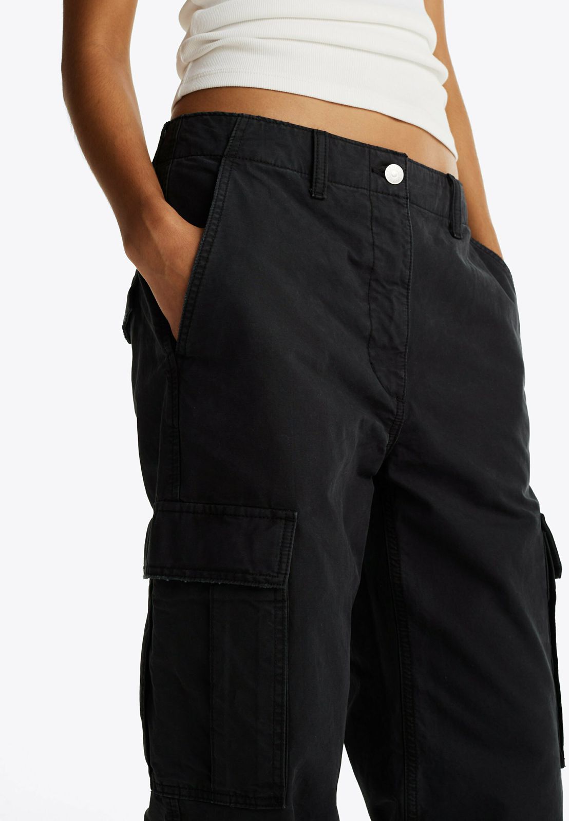 Cargo Denim Black – Estilo urbano con actitud ⚡🖤