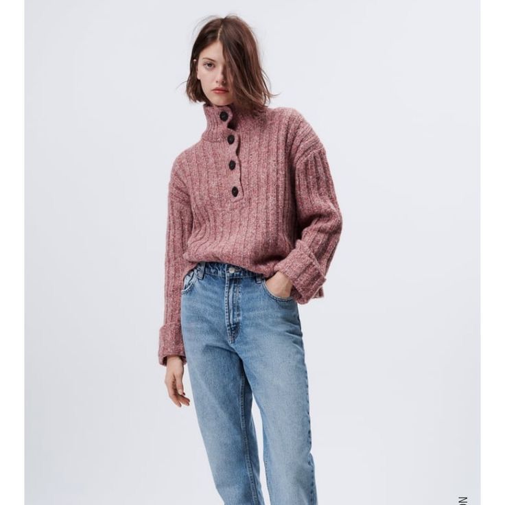 Suéter Grueso Rosado con Botones Frontales 🌸🧥