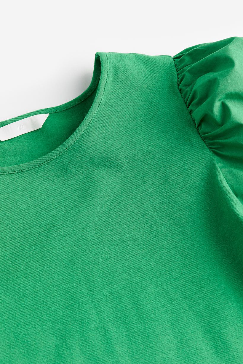 Blusa Verde Esmeralda con Mangas Abullonadas 💚🌿