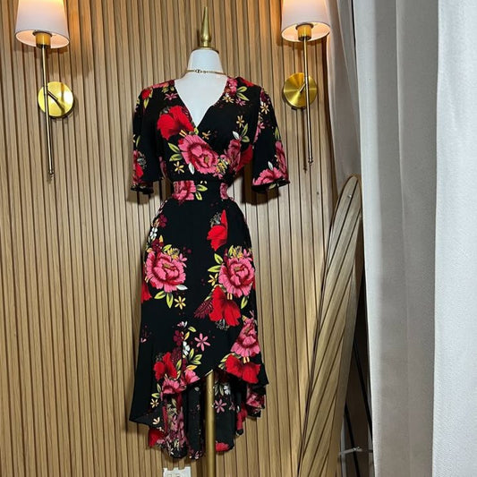 Vestido Asimétrico Floral en Negro & Rojo 🌺🖤
