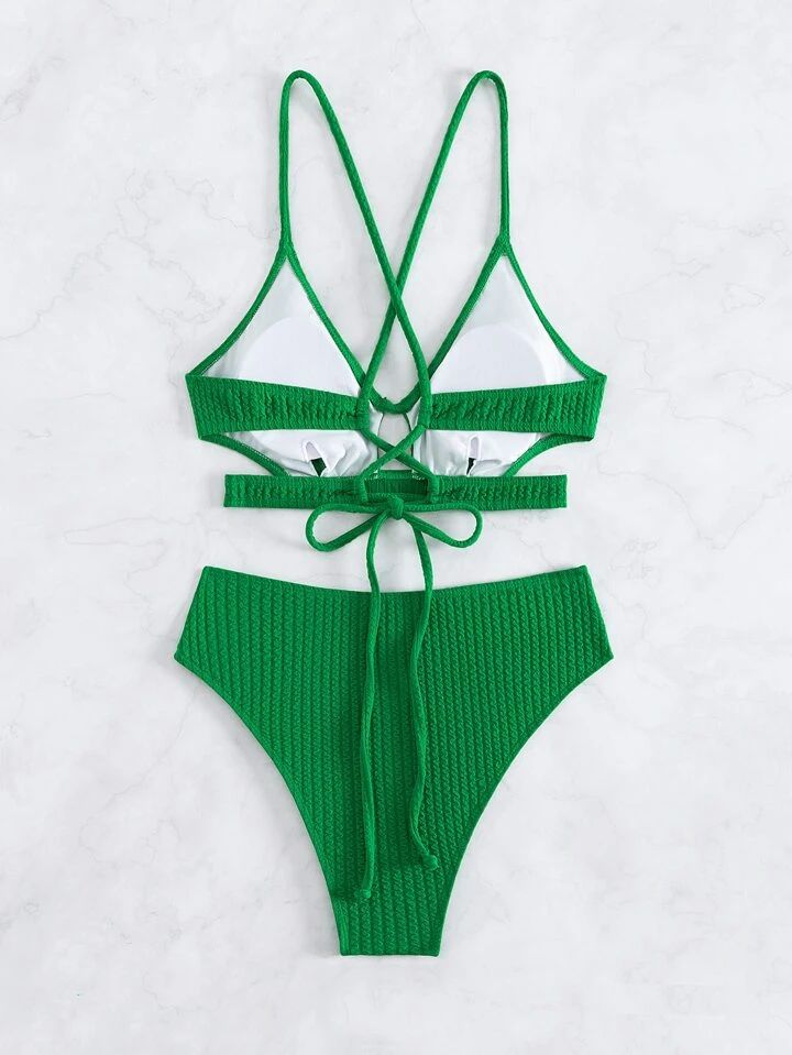 Bikini verde cruzado de tiro alto – Toque moderno y vibrante para el verano