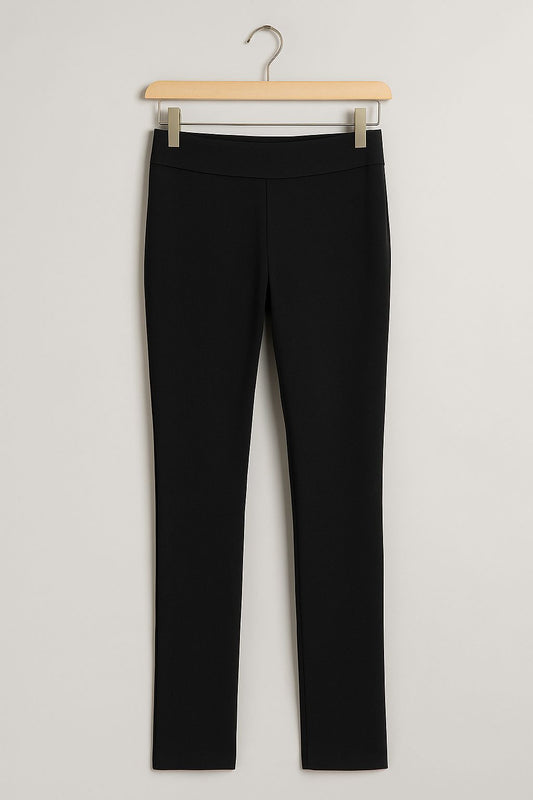 Pantalón recto negro de tiro medio – Elegancia sin esfuerzo para cada día